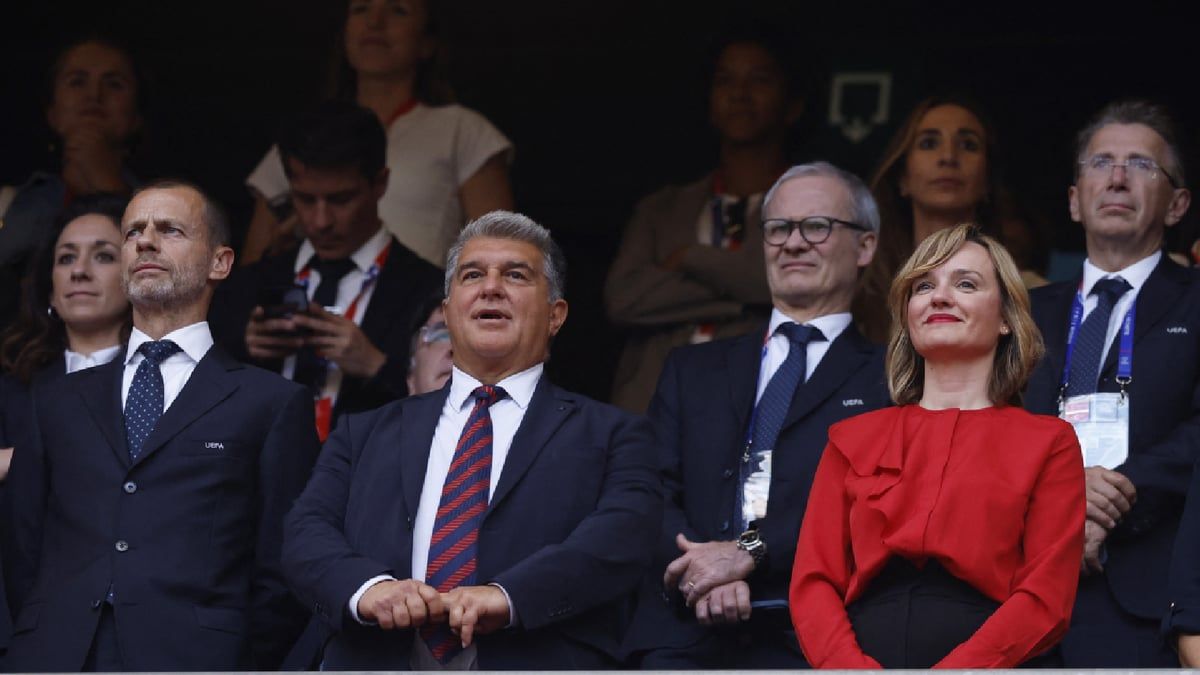 بكاء لابورتا بعد تتويج برشلونة بلقب دوري أبطال أوروبا للسيدات (فيديو)