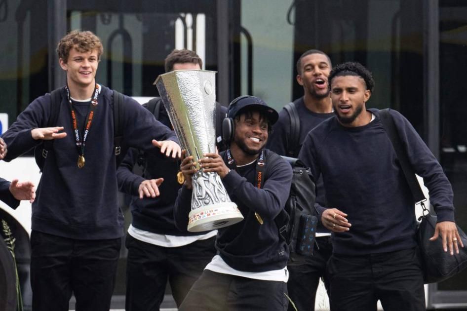 من هو أديمولا لقمان بطل «يوروبا ليغ»؟