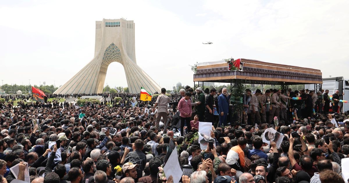 الغارديان: 20 اسما يحتمل ترشحها لانتخابات الرئاسة الإيرانية