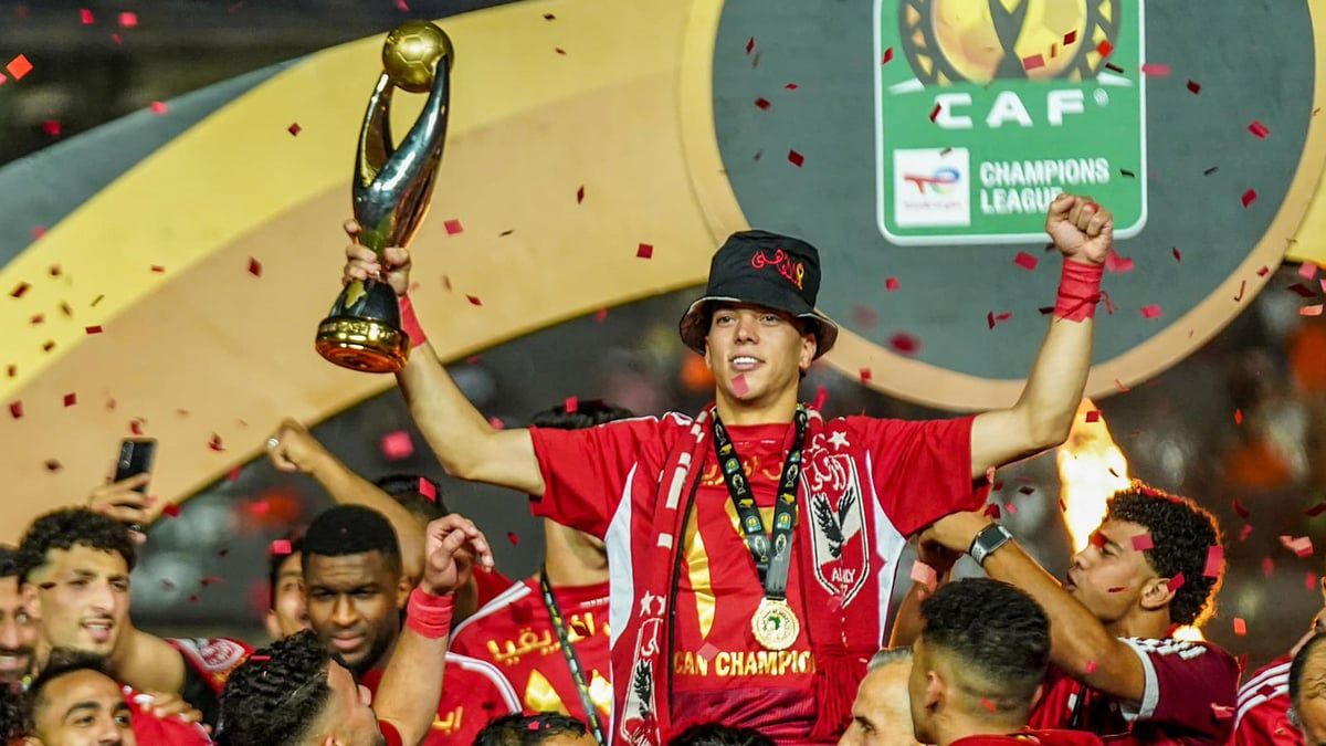 مصور يعلن مقاضاة إمام عاشور بعدما تطاول عليه بالسب