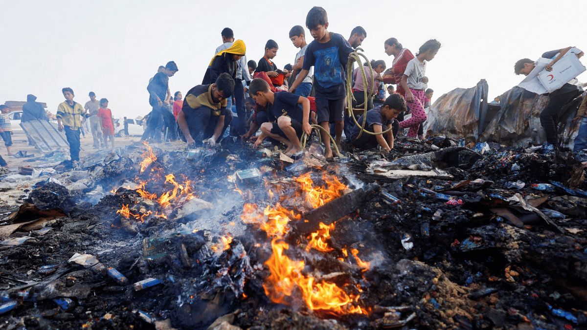 التصعيد الإسرائيلي في رفح يهدد بنسف جولة المفاوضات الجديدة