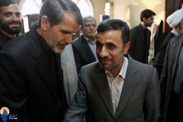 متهم بالاختلاس.. قائد سابق في الحرس الثوري يترشح لرئاسة إيران