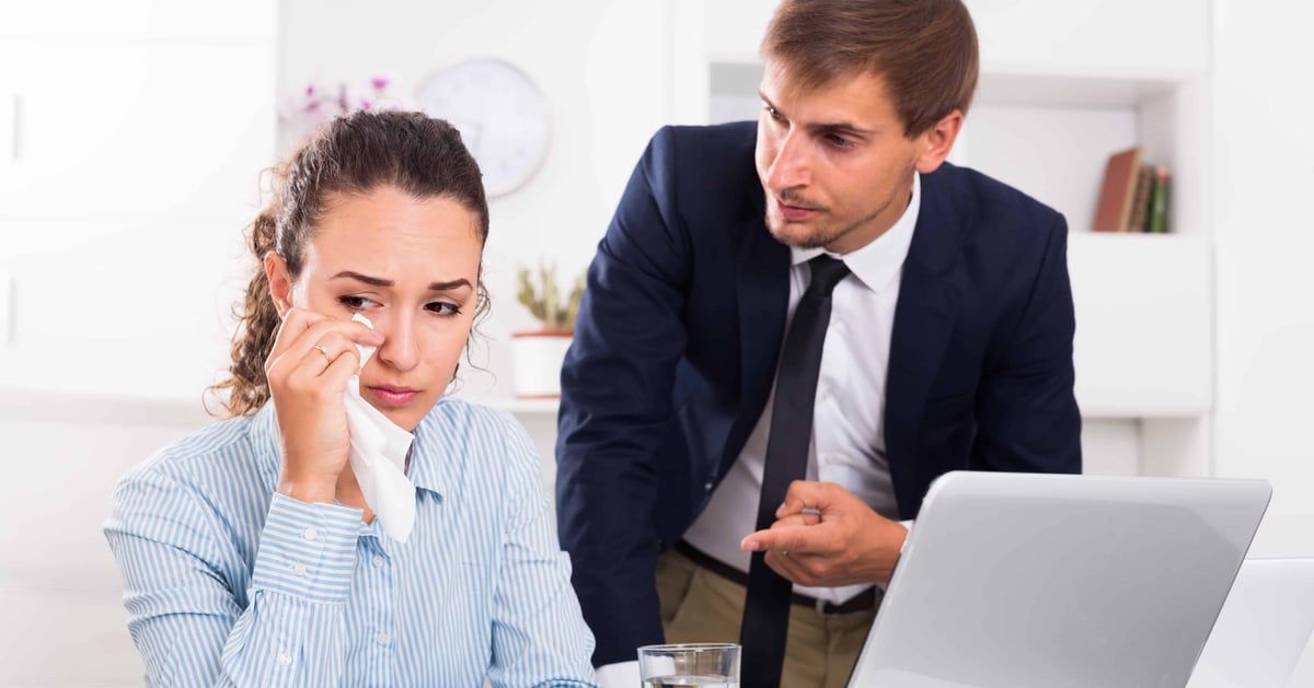 خبراء: بيئة العمل "السيئة" تؤذي صحتنا العقلية والنفسية