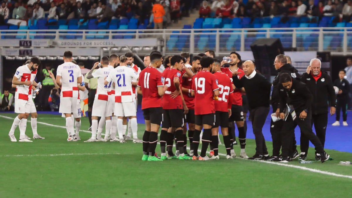 صدمة باستبعاد نجوم الأهلي والزمالك وإنجلترا من منتخب مصر