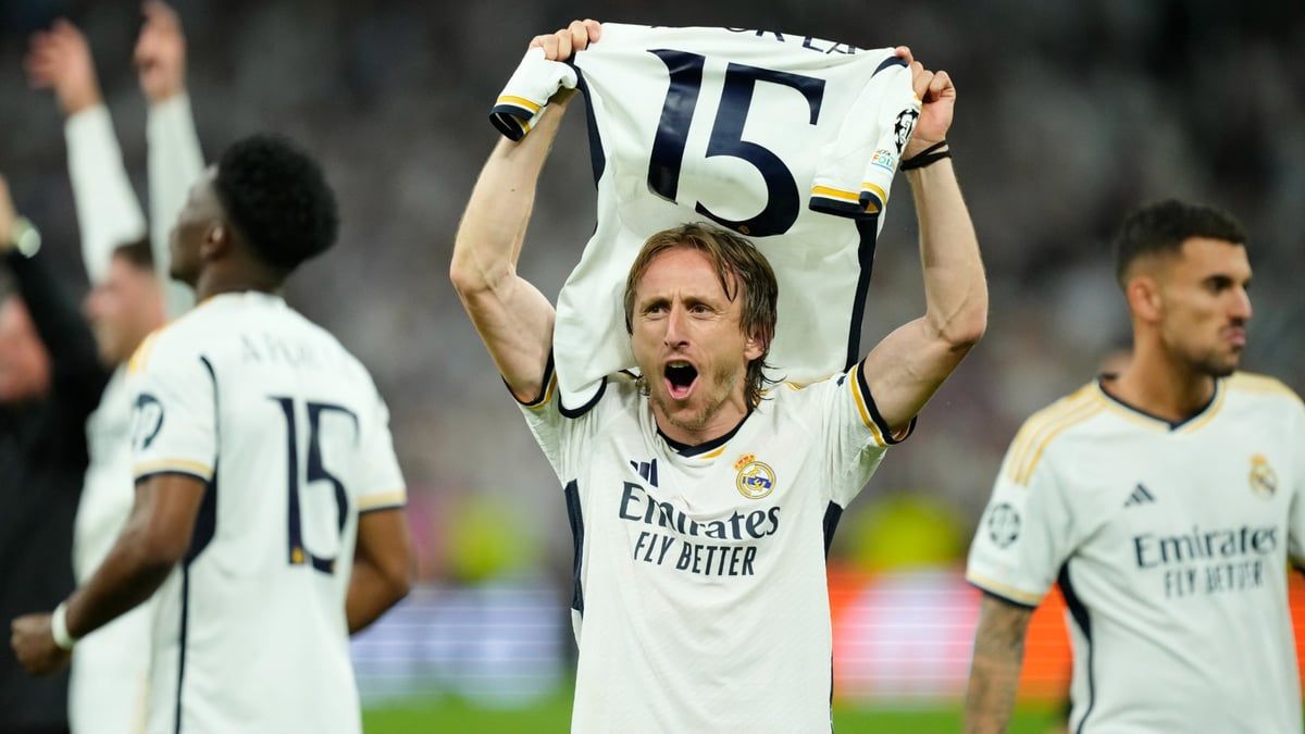 مودريتش يجيب عن سؤال محرج حول ابنته وبرشلونة