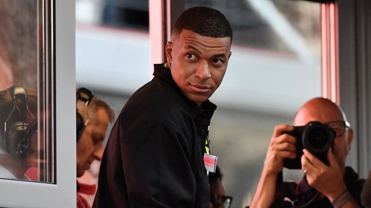 "أنا من مشجعي ميلان الكبار".. مبابي يثير قلق جماهير ريال مدريد (فيديو)