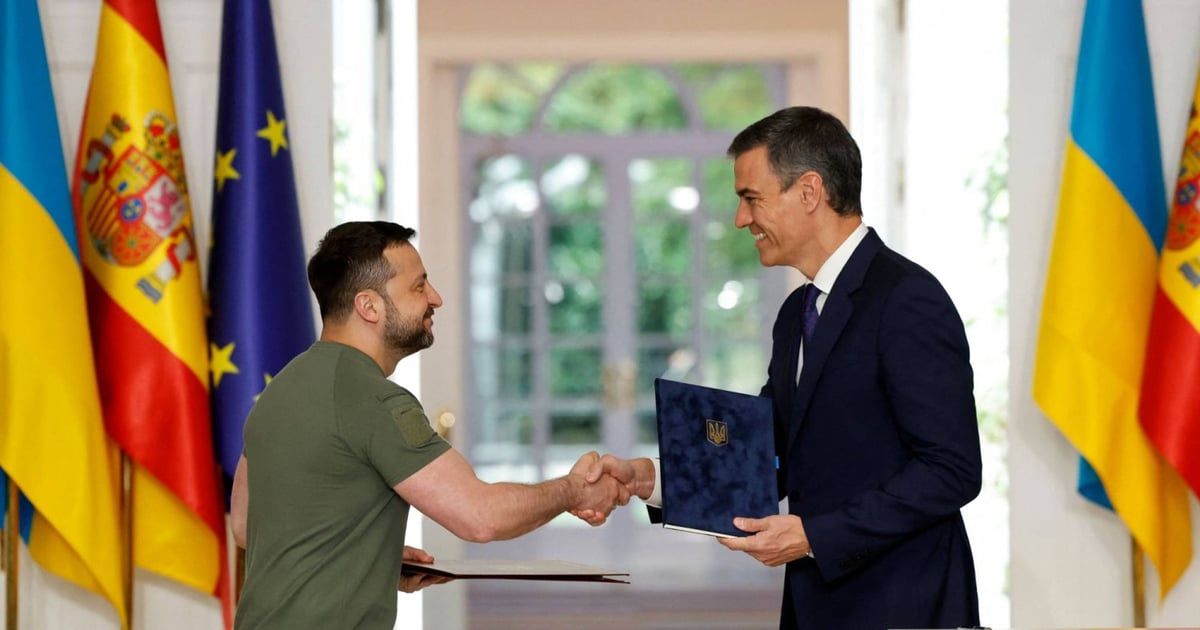 وسط تقدم روسي.. زيلينسكي يطلب 7 أنظمة باتريوت من الغرب‎