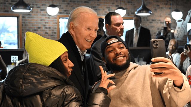 براتب 85 ألف دولار سنويًّا.. حملة بايدن تبحث عن صانع محتوى