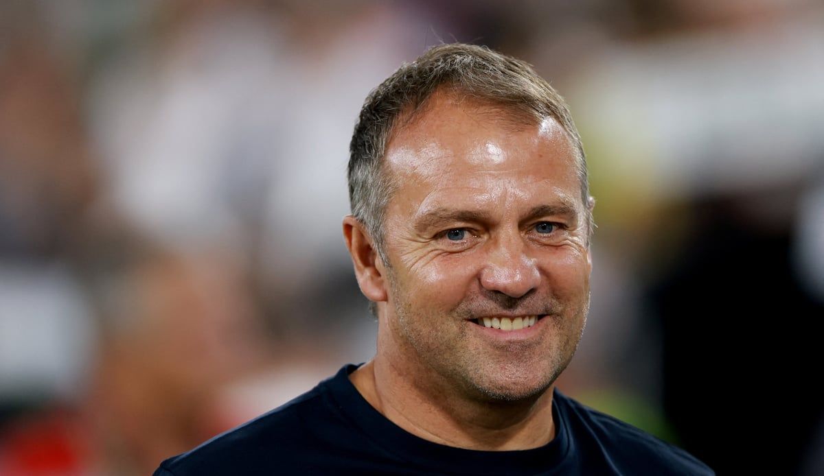 من نفس الجنسية.. صفقتان يحلم بهما "جلاد برشلونة"