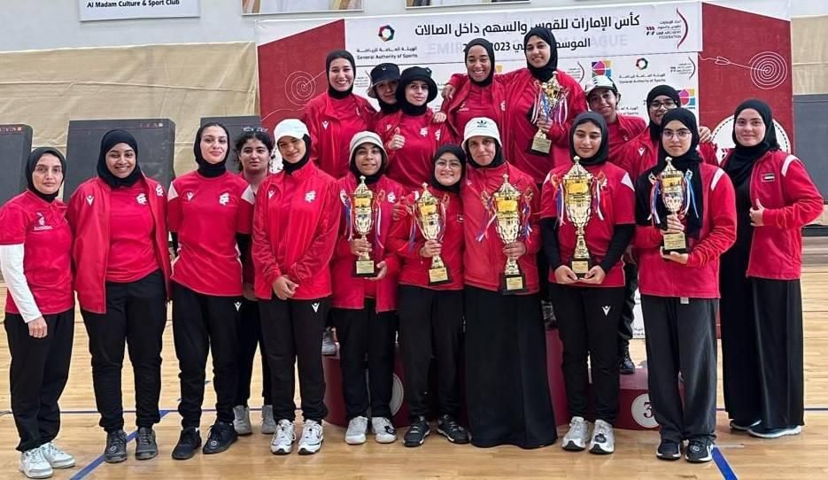 10 ميداليات ل «الشارقة للمرأة» في كأس القوس والسهم