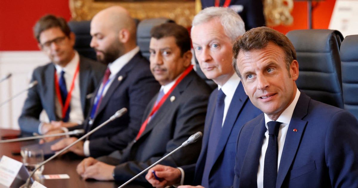 "لوبوان": سياسة فرنسا المالية تضع ماكرون في "العاصفة"