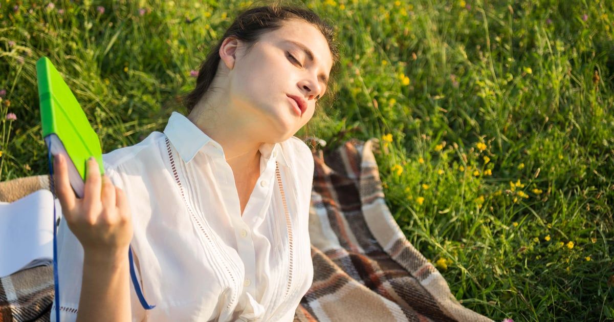 من دون تكييف.. 10 طرق عملية للتغلب على الحر