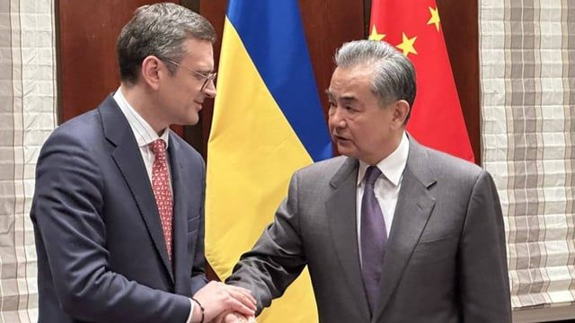 خبراء: مؤتمر السلام الصيني مرهون بخروج كييف من "العباءة الأمريكية"