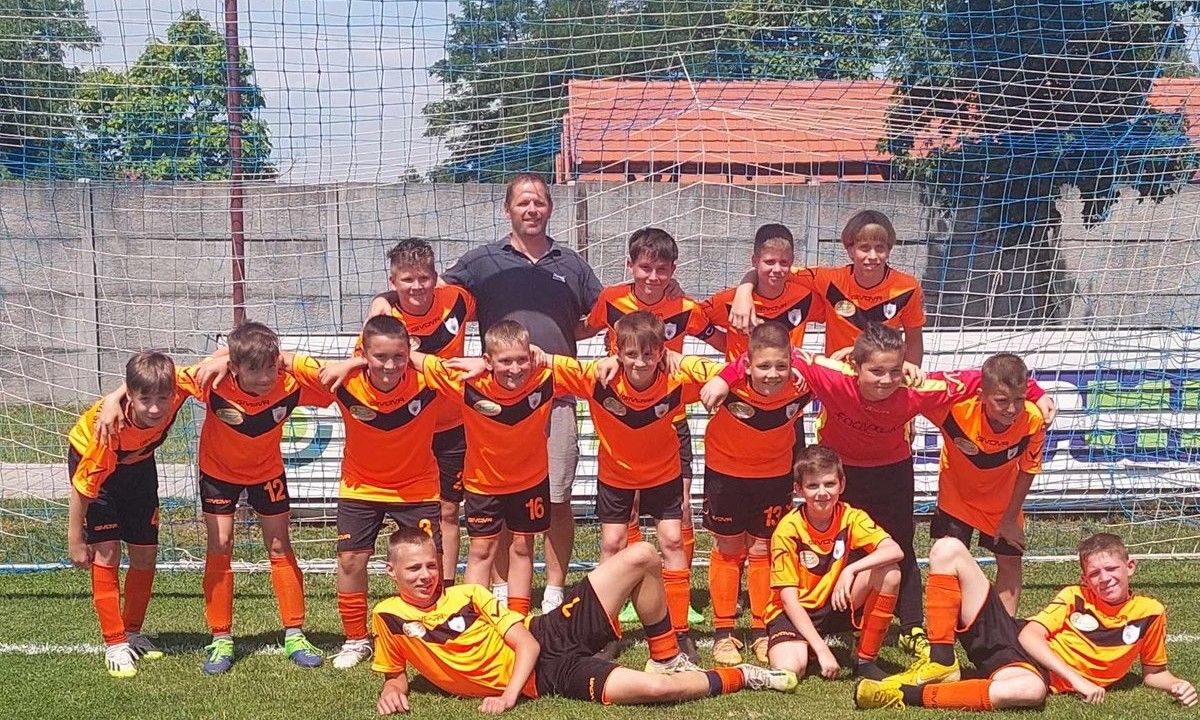 43 هدفا مقابل هدف واحد.. مباراة غريبة تفجر ضجة في الدوري المجري