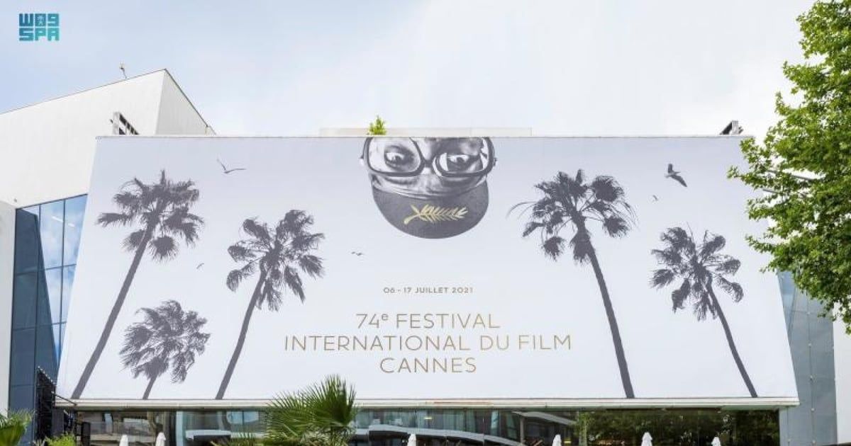 عارضة أزياء تقاضي مهرجان "كان" بتهمة "الاعتداء الجسدي" (فيديو)