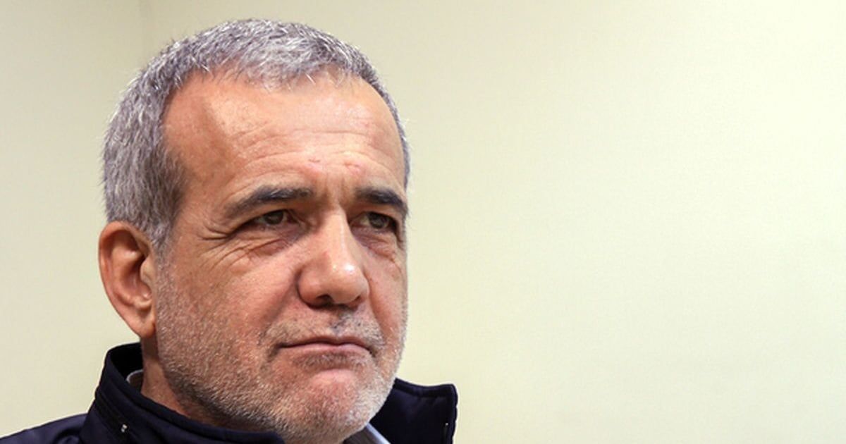 إيران.. وزير صحة سابق يترشح للانتخابات الرئاسية