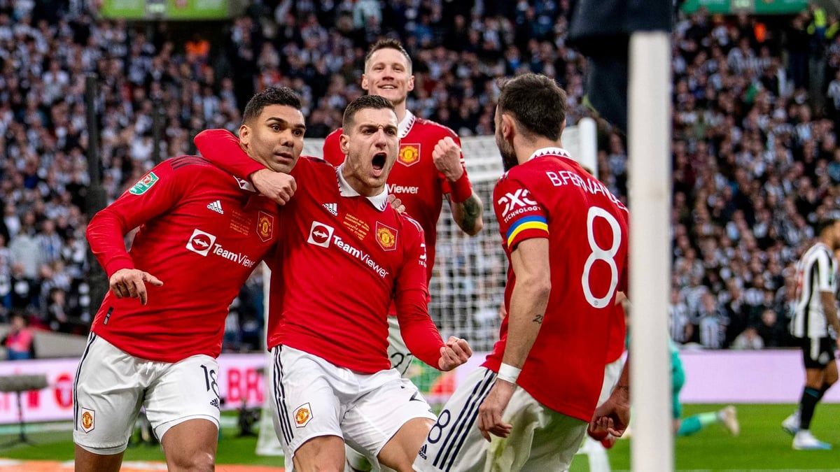 نجم مانشستر يونايتد يريد اللعب بجوار كريستيانو رونالدو في النصر