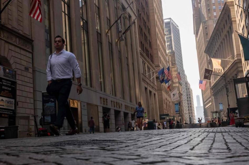 أسهم قطاع النقل.. أداء باهت يكبل مسار «وول ستريت»