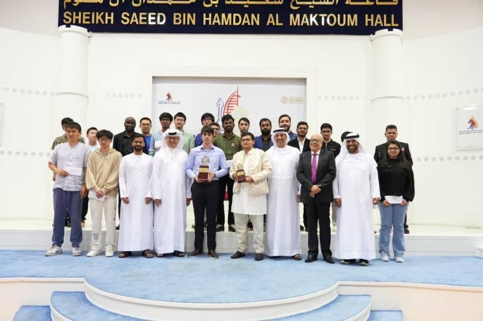 الأذربيجاني مرادلي يتوج ببطولة «دبي الدولية للشطرنج»