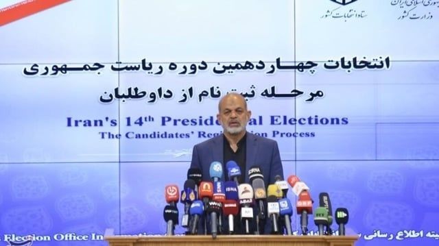 منهم 67 متشدداً.. 80 مرشحاً للانتخابات الرئاسية الإيرانية