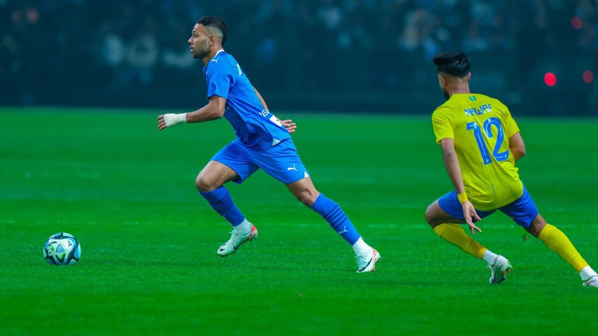 حسم مصير محترف الهلال السعودي