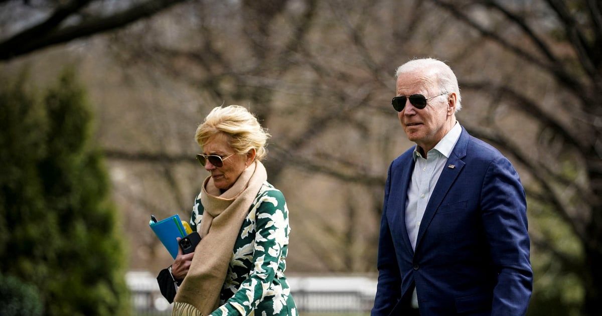 كيف احتفل الرئيس الأمريكي بايدن بيوم ميلاد زوجته جيل؟