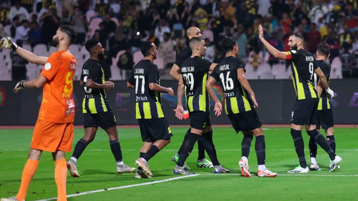 5 نجوم تسببوا في كارثة الاتحاد السعودي