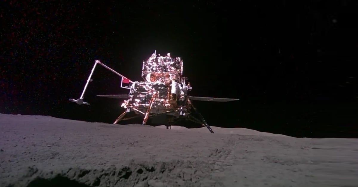 الصين تطلق المسبار "تشانغ آه-6" من الجانب البعيد للقمر (فيديو)