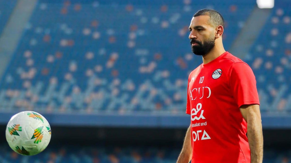 كشف الشخص المتسبب في إيقاف انتقال محمد صلاح إلى الاتحاد السعودي