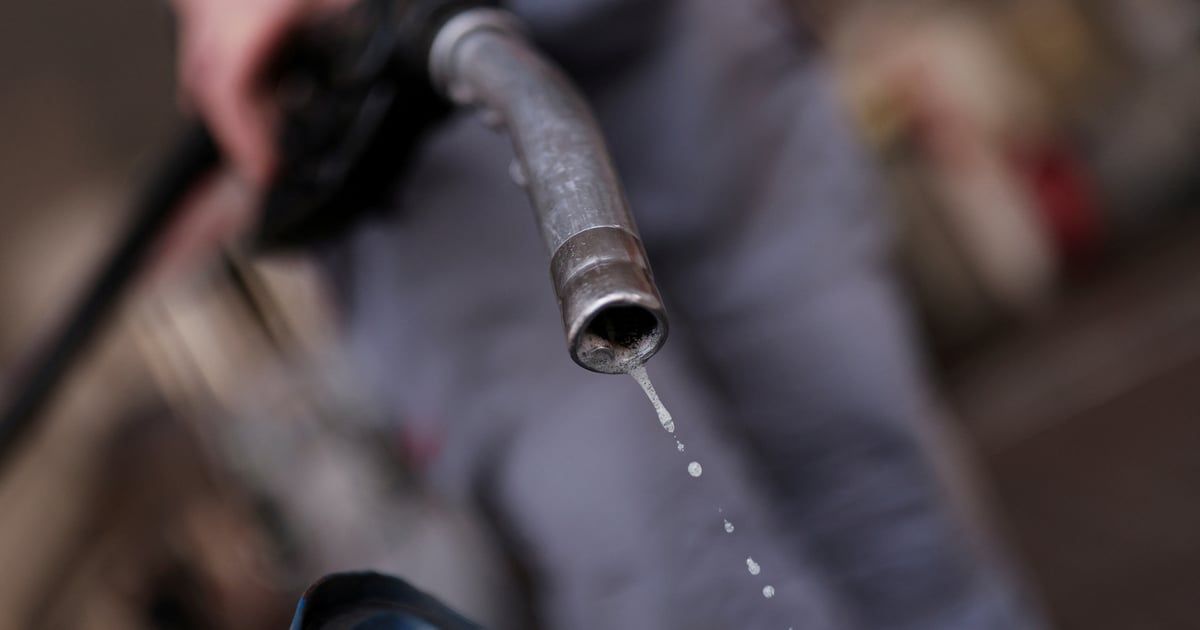 لليوم السادس.. تراجع النفط وسط زيادة كبيرة بالمخزونات الأمريكية‎