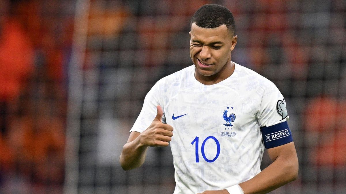 موعد طرح ريال مدريد قمصان مبابي للبيع