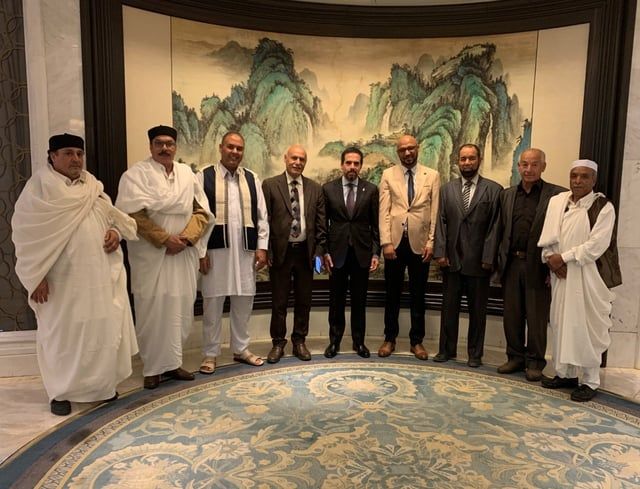 ليبيا.. الأمير السنوسي يكثف لقاءاته بهدف استعادة "الشرعية الدستورية"