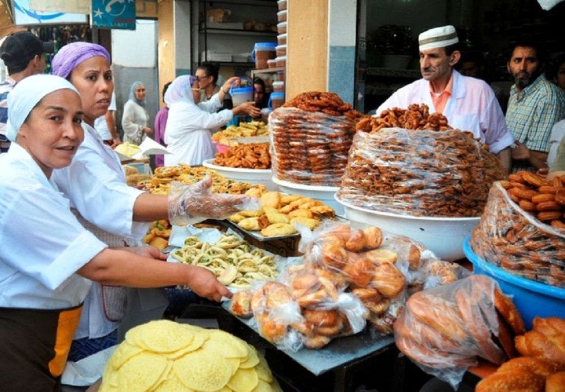 معلومة لن تتوقعها !.. كيف يصوم المسلمون في بلاد لا تغرب فيها الشمس؟!