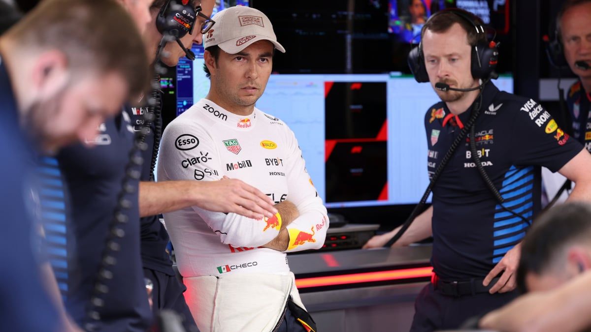 سيرجيو بيريز يمدد عقده لعامين مع رد بول حتى 2026