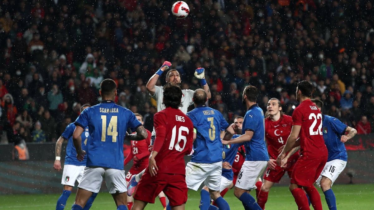 نجم سان جيرمان يقود إيطاليا للدفاع عن لقبها في أمم أوروبا 2024