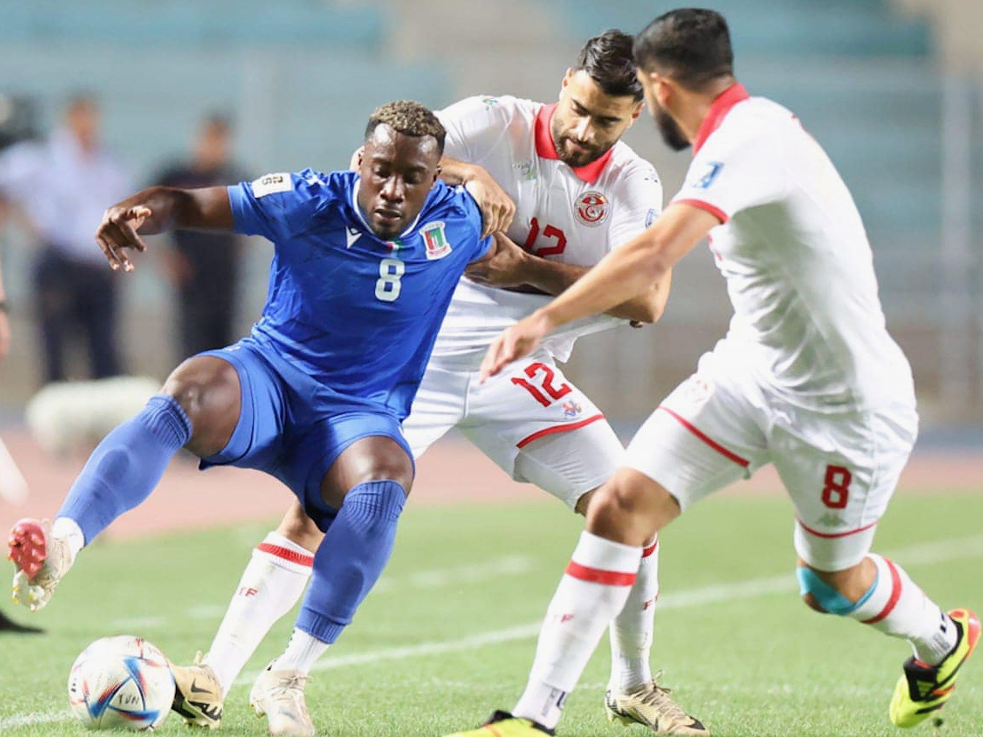 علامة تجارية تدعم الجيش الإسرائيلي على قمصان منتخب تونس تثير غضب الجماهير - موقع الخليج الان