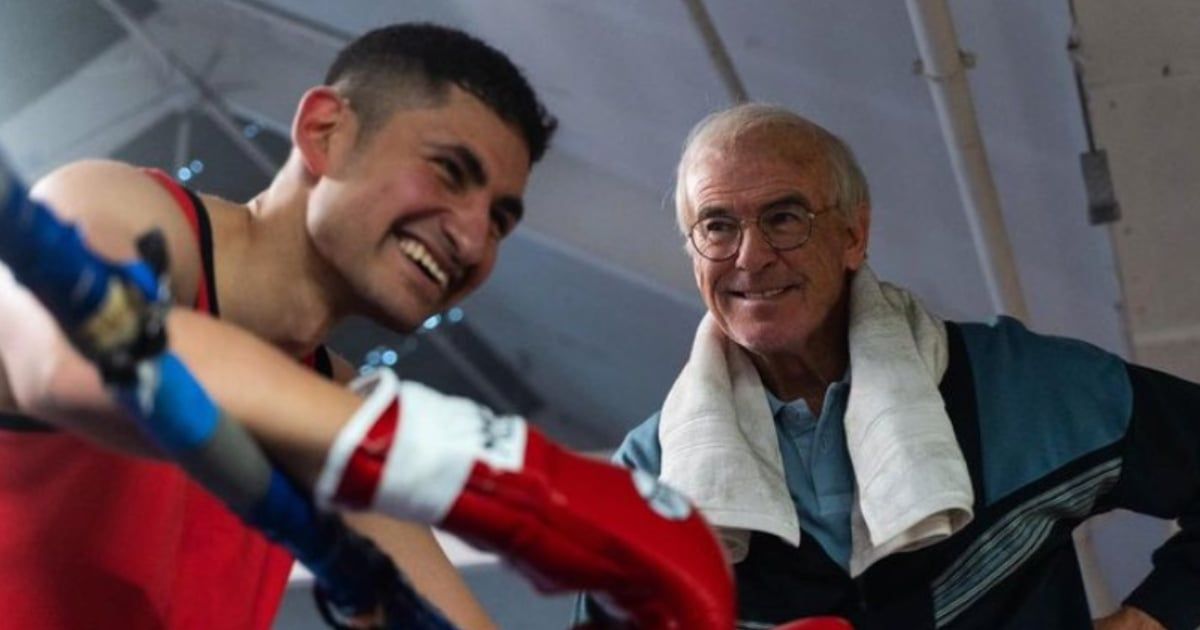 تفاصيل إصابة أمير المصري خلال تصوير فيلم مع بيرس بروسنان