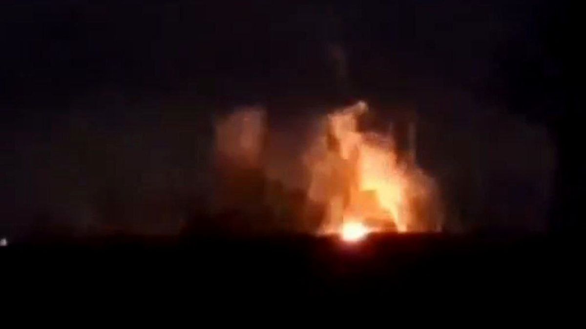 حريق بمصفاة نفط روسية إثر هجوم بطائرات مسيّرة أوكرانية (فيديو)