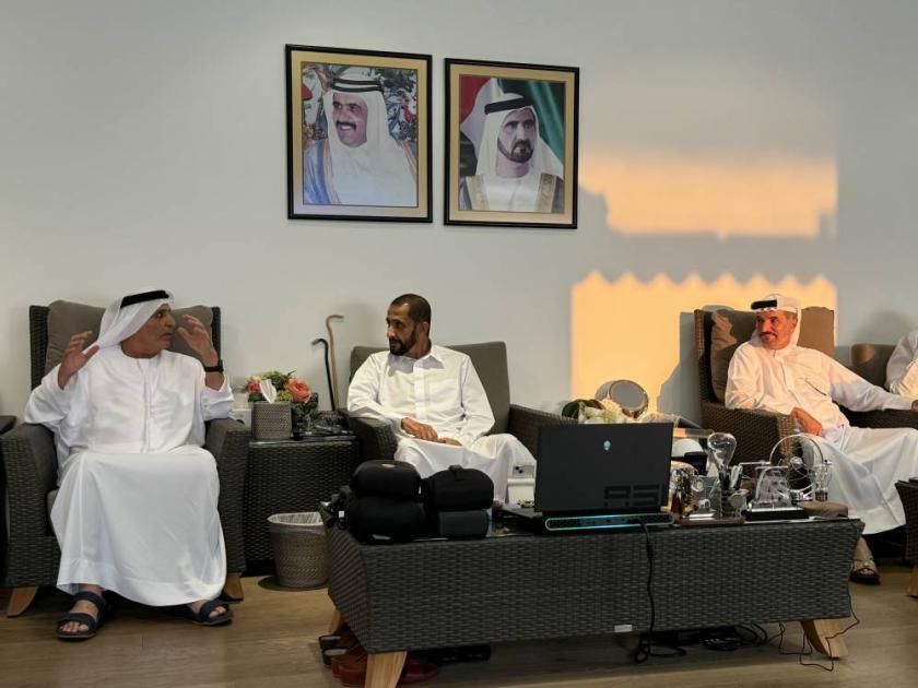 أحمد بن راشد يستقبل مطر الطاير بمناسبة احتفالات الوصل بالثنائية