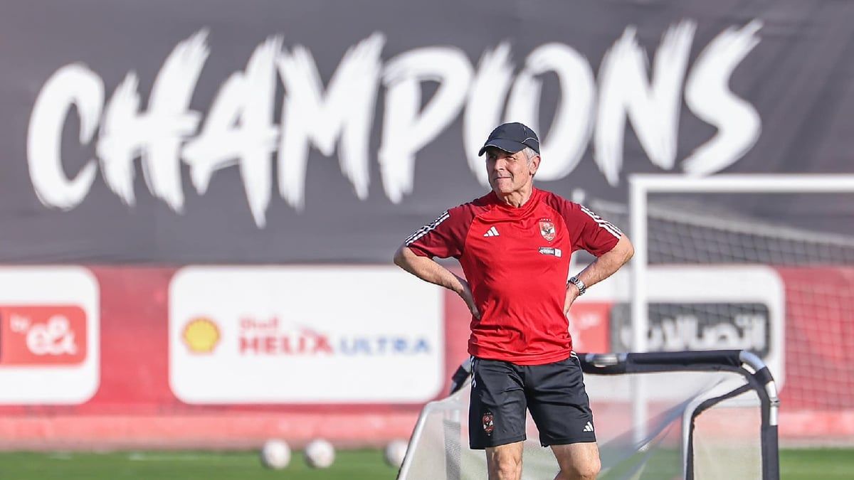 كولر يمنح الضوء الأخضر لرحيل نجم الأهلي المصري