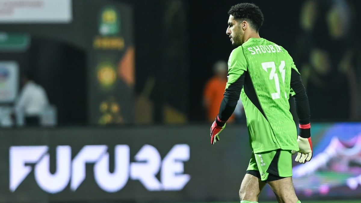 حزن مصطفى شوبير في مباراة مصر وبوركينا فاسو (فيديو)