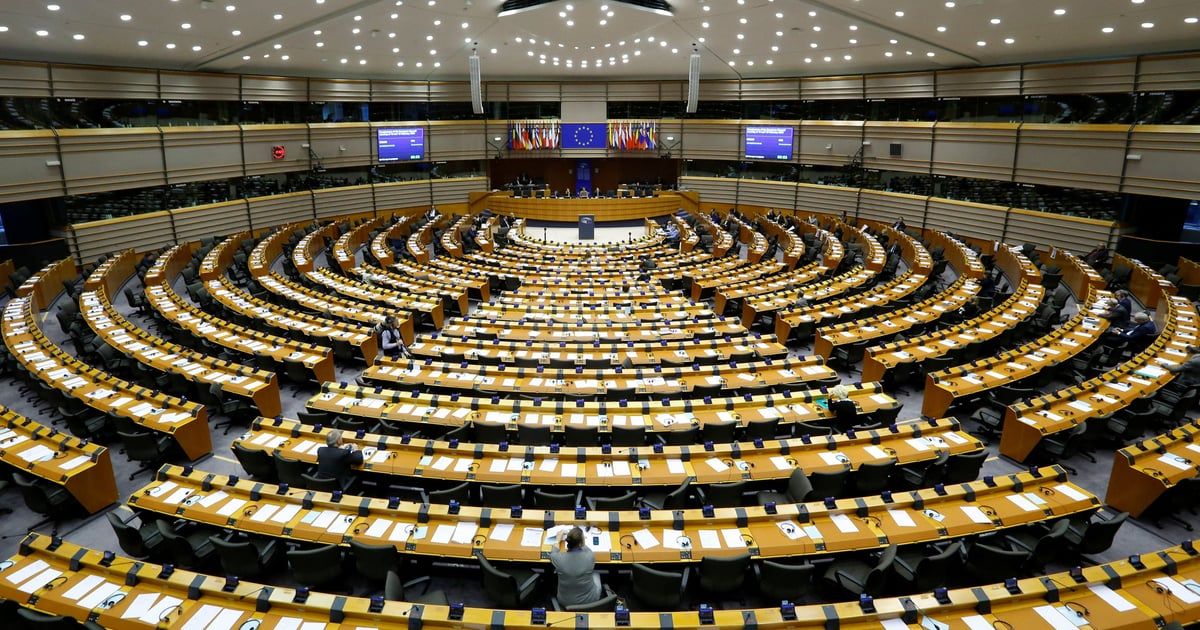 لوموند: موقف البرلمان الأوروبي ضد اليمين المتطرف "مهدد"