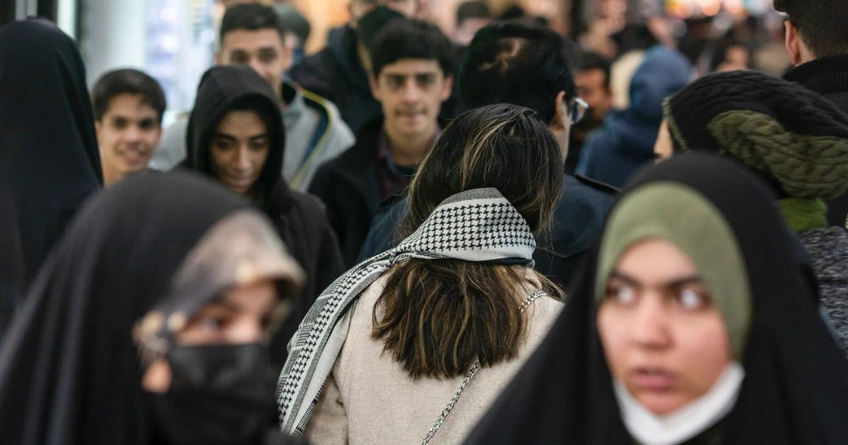 "الحجاب الذكي".. إستراتيجية إيران الجديدة لفرض "العفة"