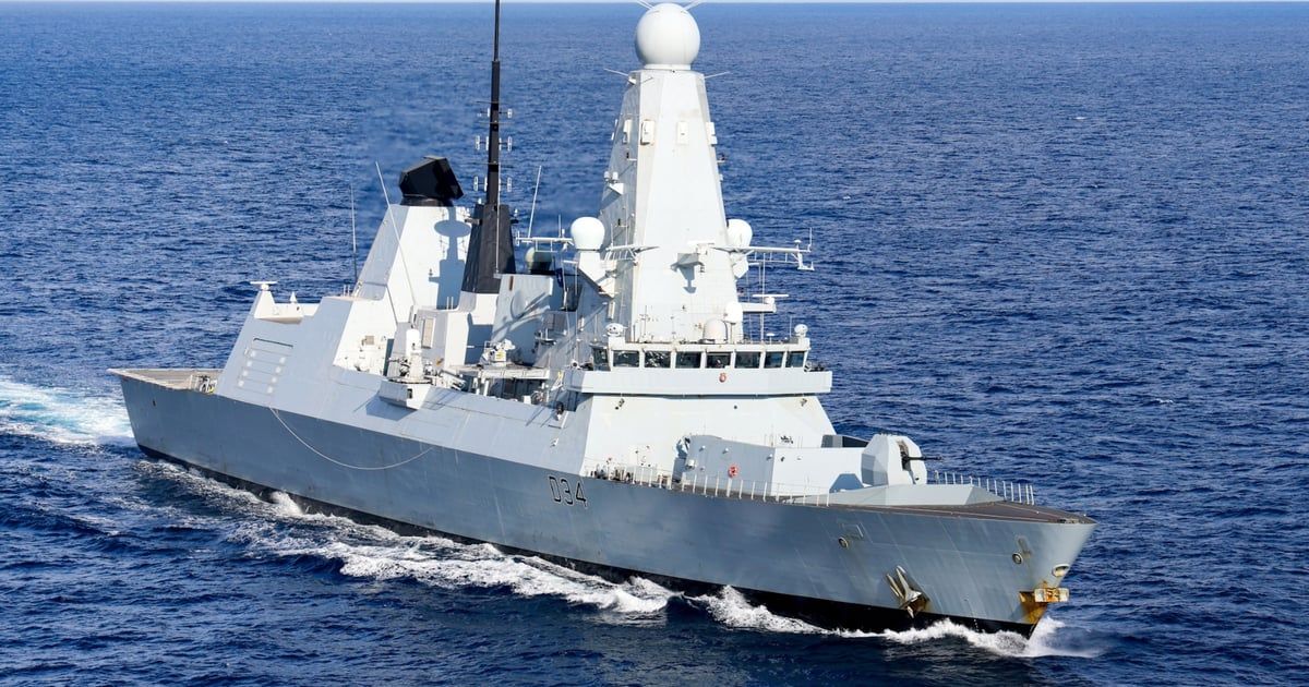 بريطانيا تدحض مزاعم الحوثيين بشأن استهداف المدمرة "دايموند"