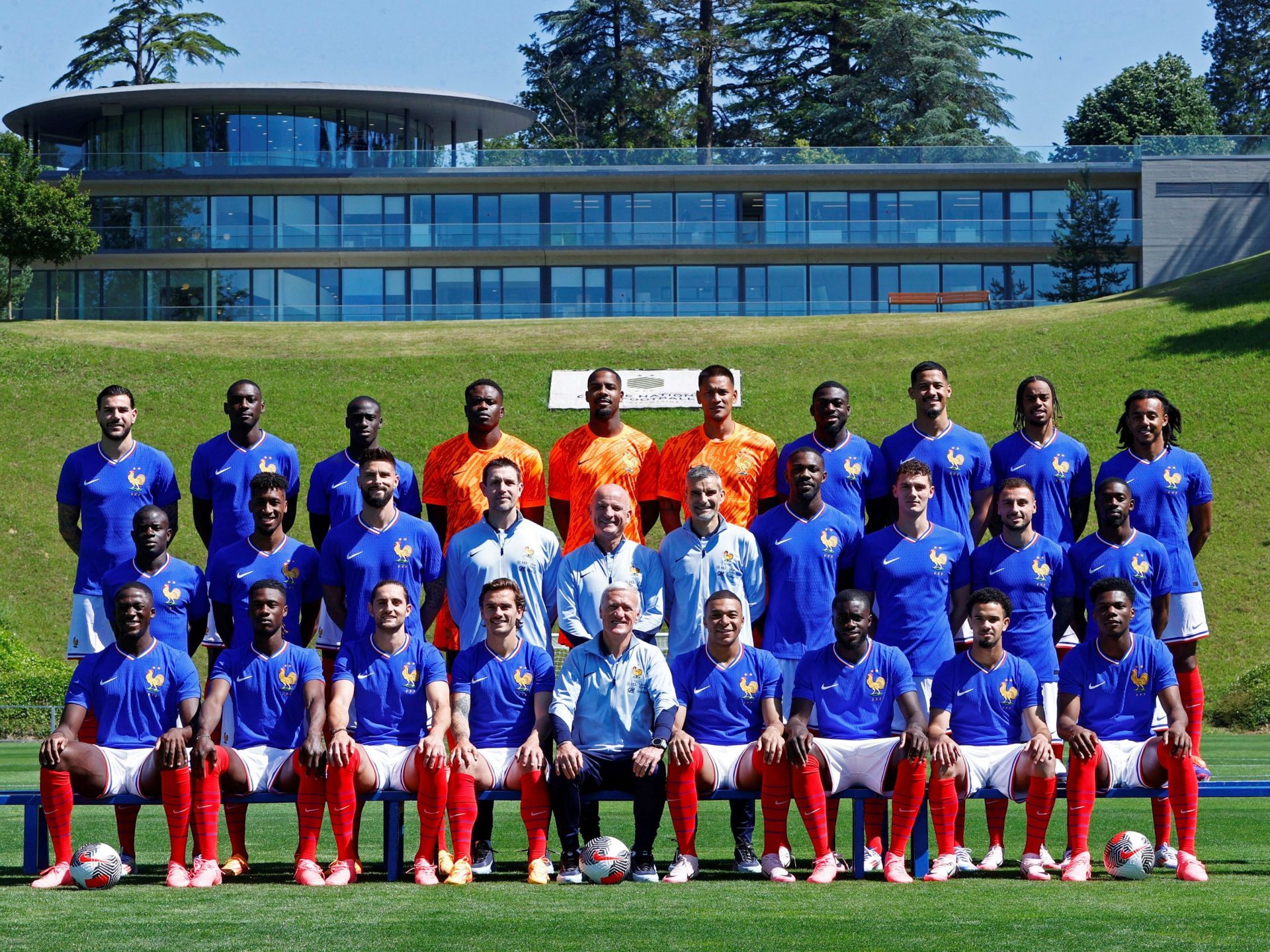 فرنسا تعول على مبابي لافتكاك اللقب الثالث في يورو 2024 - موقع الخليج الان