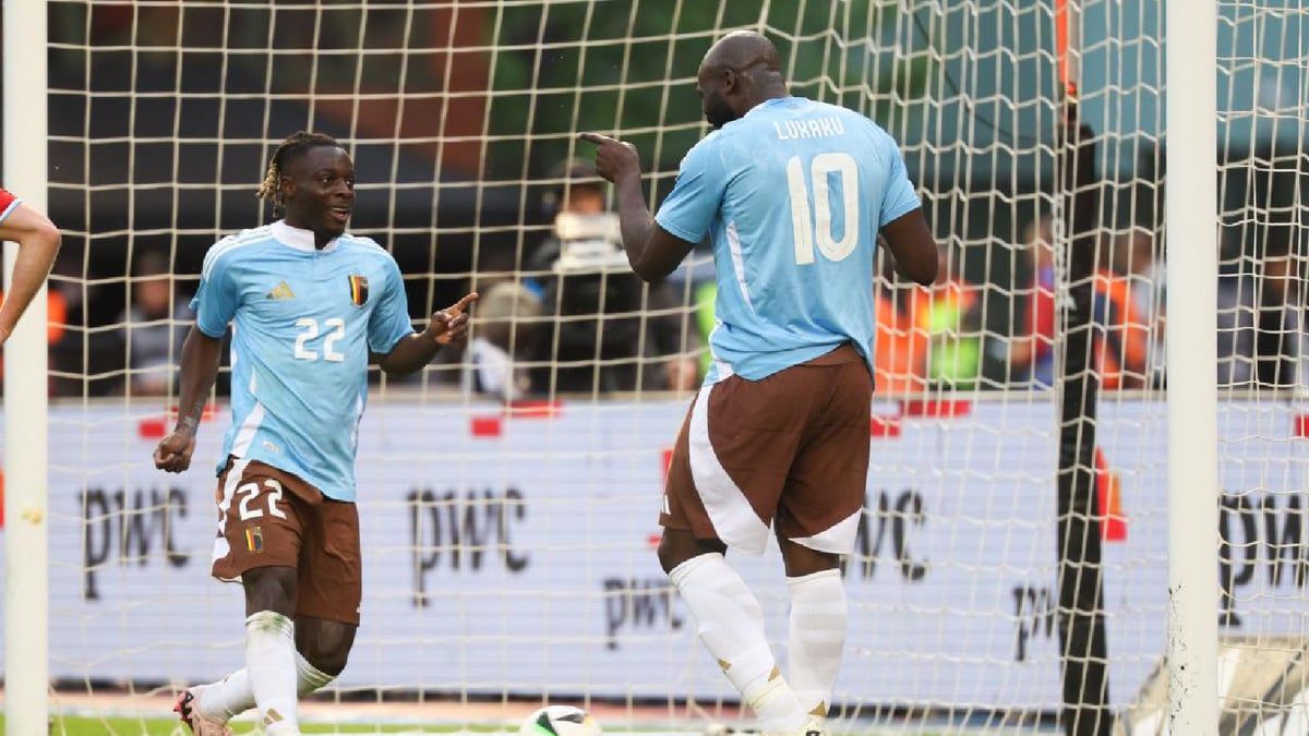 لوكاكو يتوهج قبل اليورو ويقود بلجيكا لفوز عريض على لوكسمبورغ