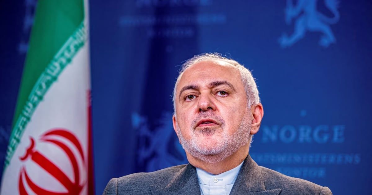 إيران.. ظريف يعلن دعمه للمرشح الإصلاحي بزشكيان