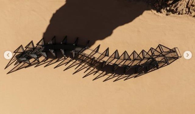 فنانة سعودية تستلهم عملًا فنيًّا فريدًا من "جن الصحراء" (صور)