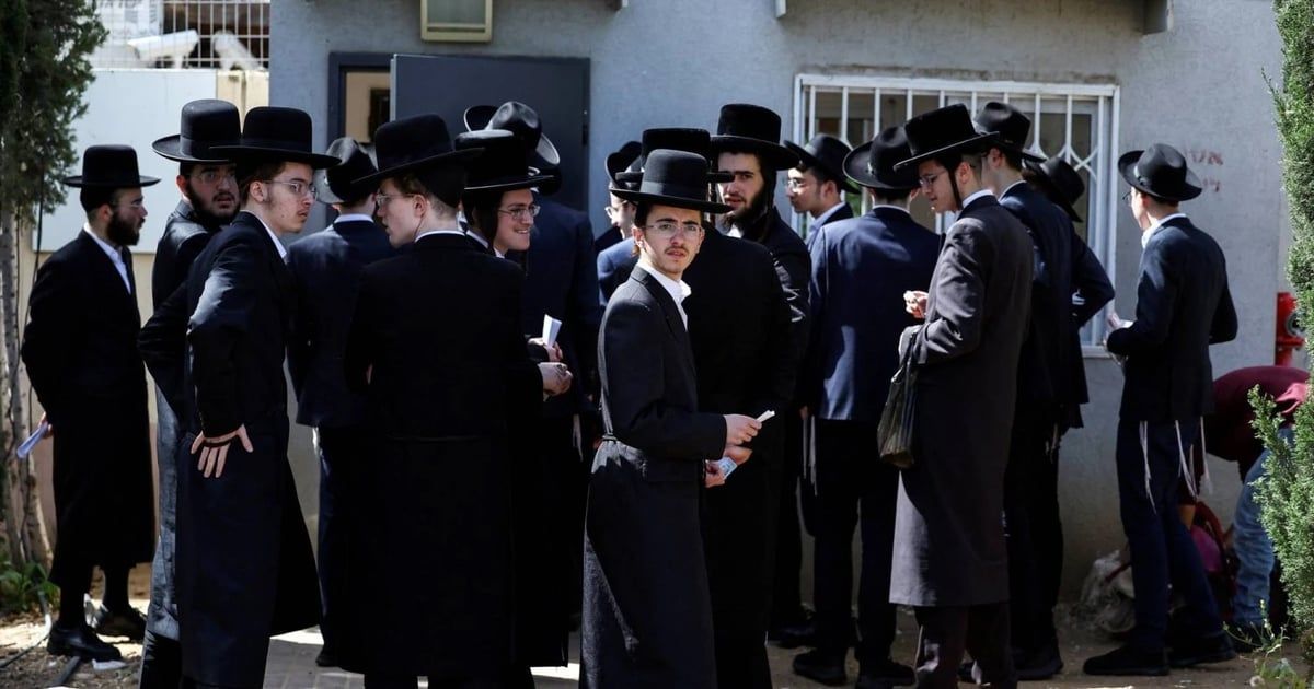 الكنيست يصادق على استمرار إعفاء "الحريديم" من الخدمة العسكرية