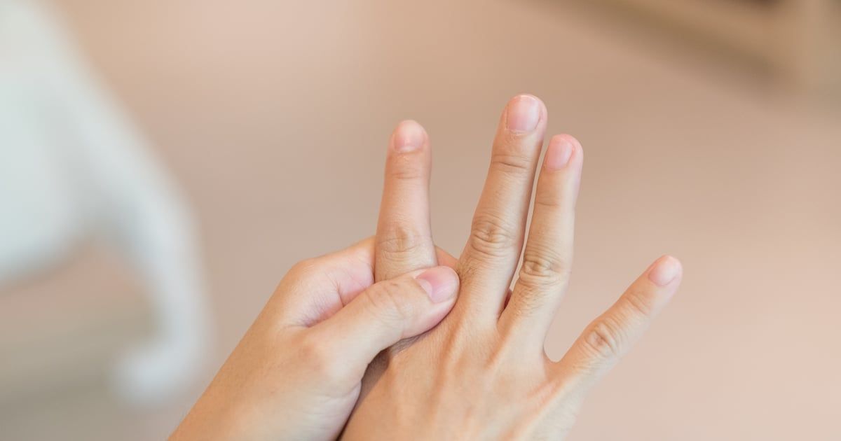 وخز الأصابع عارض صحي خطير لا تتجاهله